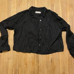 Everlane Black Boxy Cropped Button Up